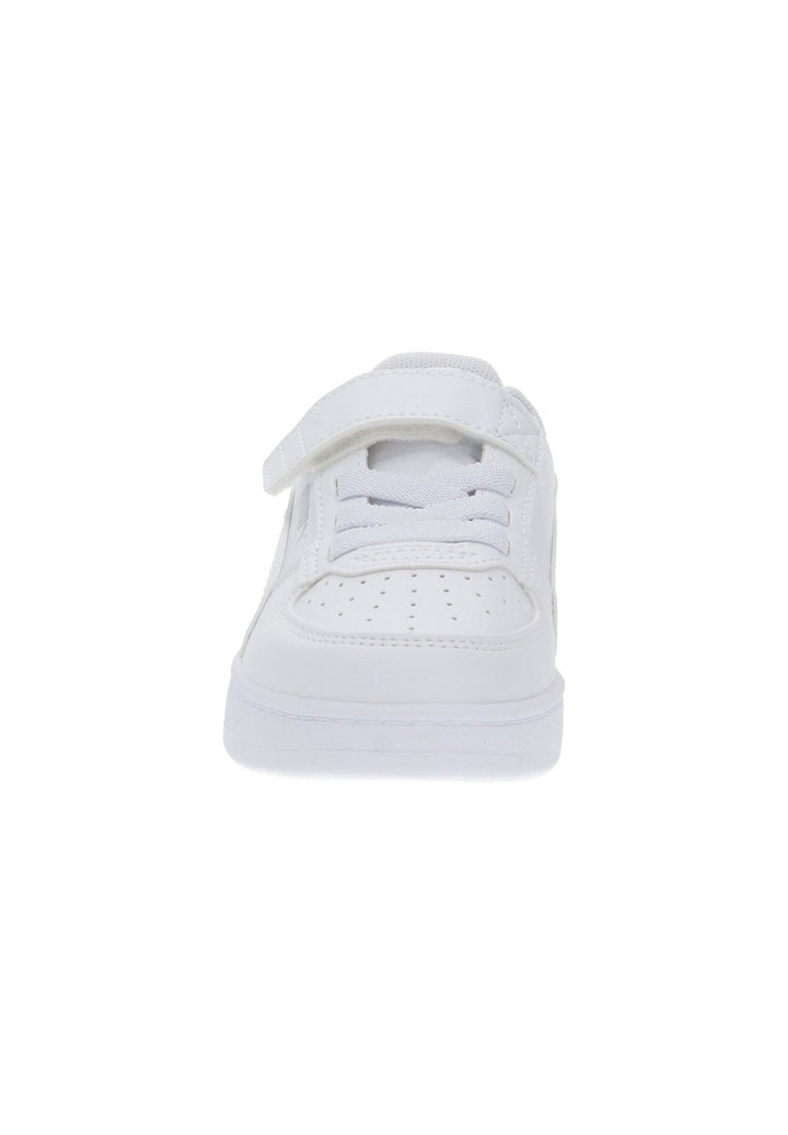 Chaussures blanches pour enfants
