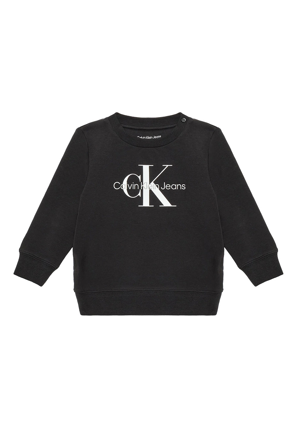 Conjunto blanco y negro para niño