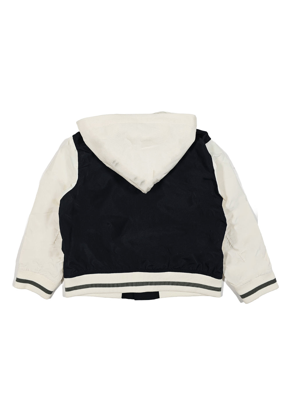 Chaqueta blanca y negra para niño