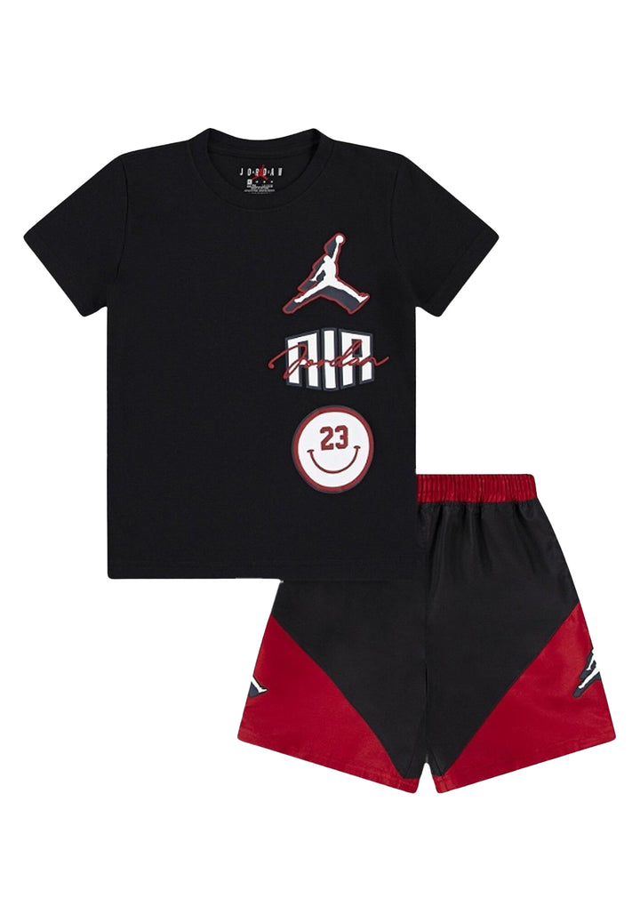 Conjunto negro y rojo para niño