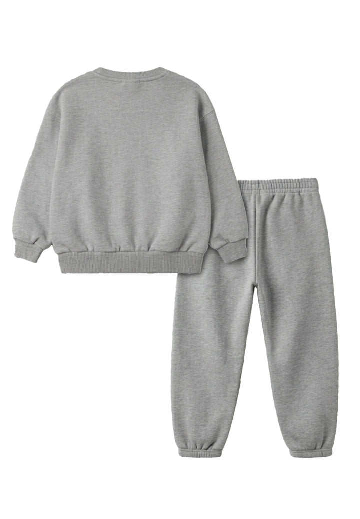 Conjunto de sudadera gris para niño