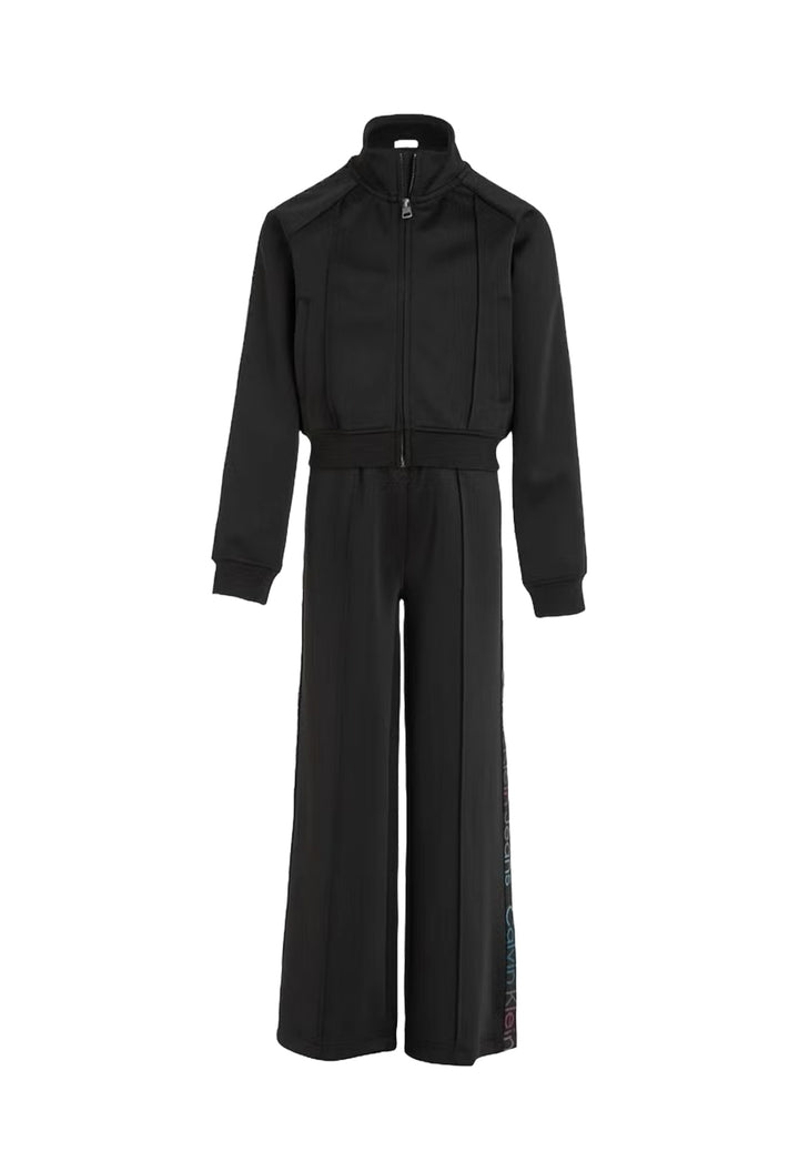 Schwarzes Sportoutfit für Mädchen
