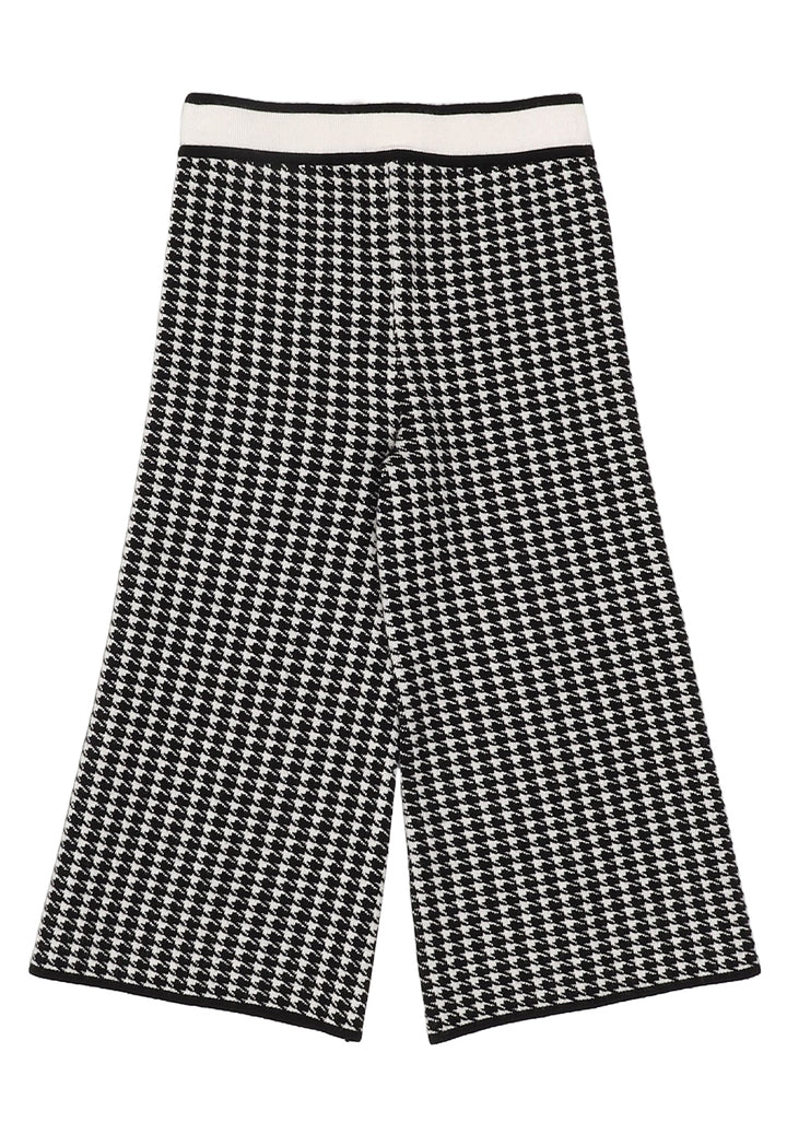 Pantalón blanco y negro para niña