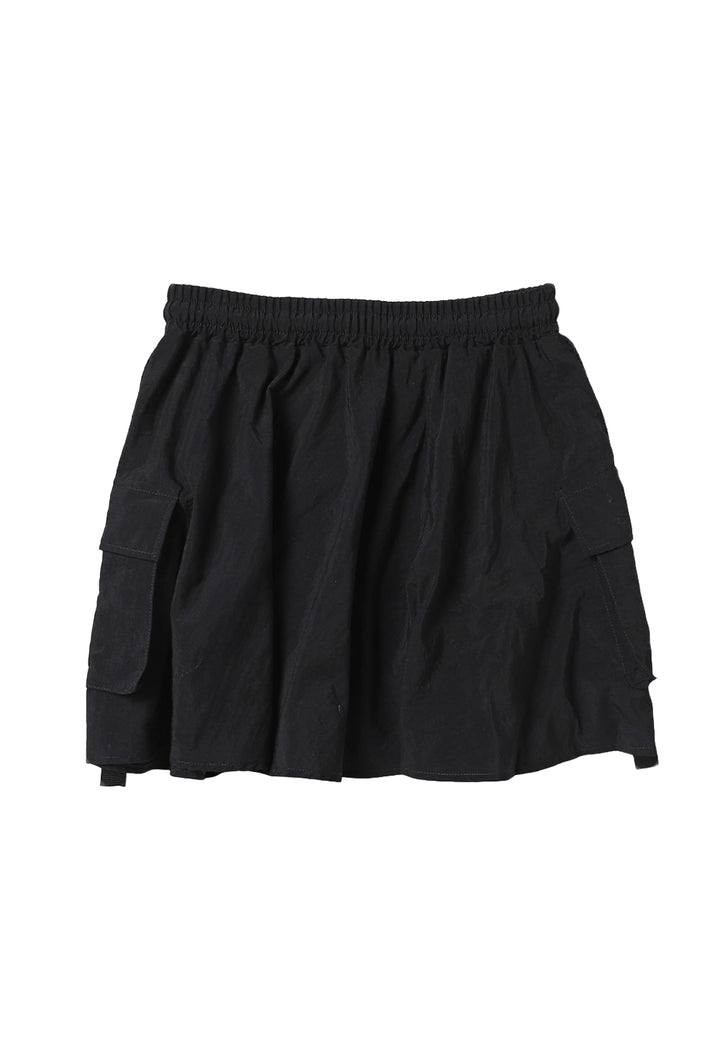 Falda negra para niña