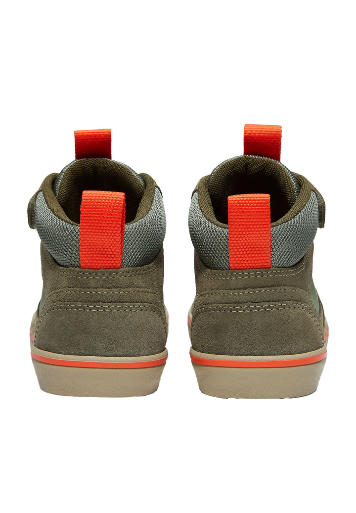 Grüne Schuhe für Kinder
