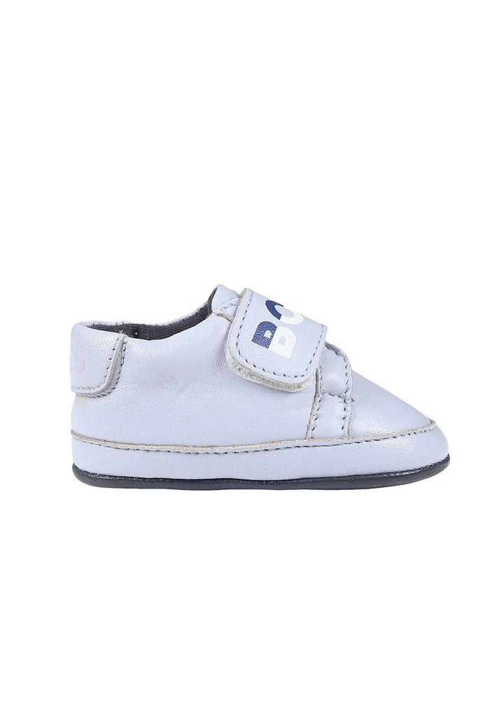 Chaussures bleu clair pour nouveau-nés