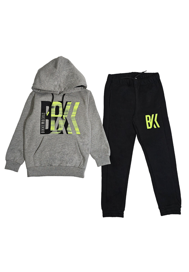 Conjunto de sudadera gris y negro para niño