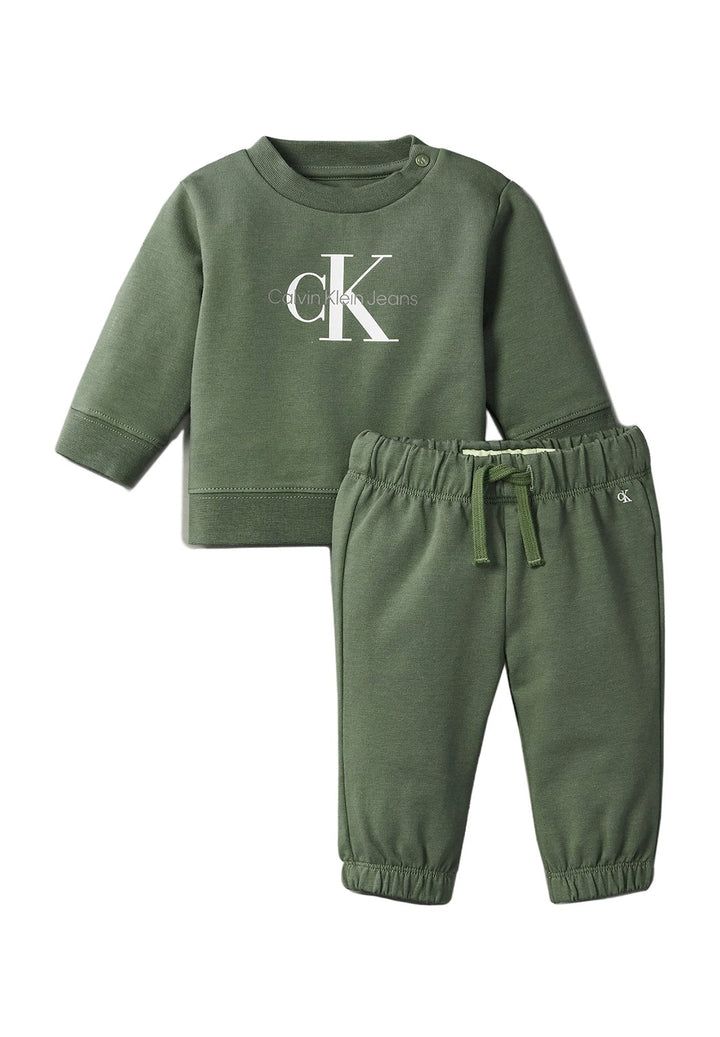 Green sweatshirt set for newborn