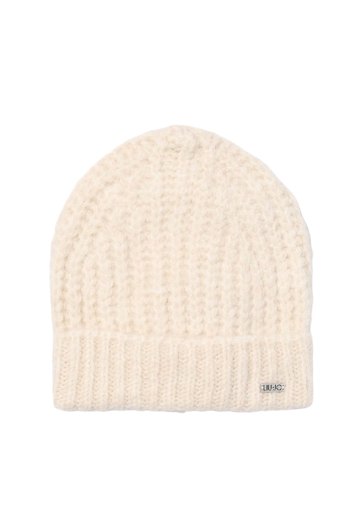 Gorro color crema para niña