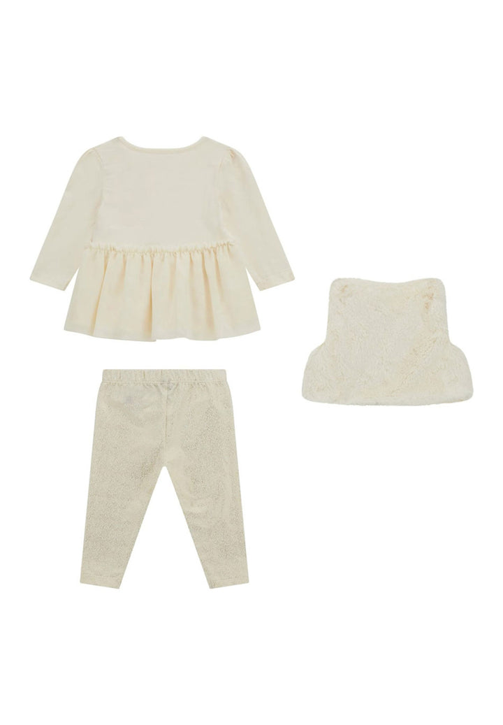 Conjunto color crema para bebé niña