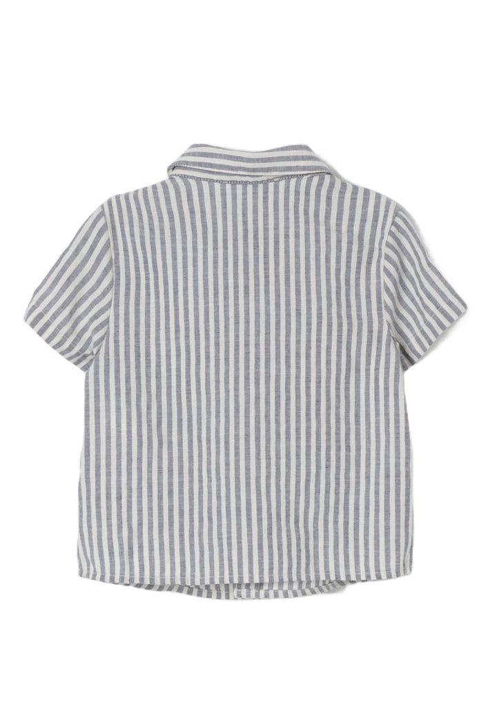 Camisa blanco-celeste para niño