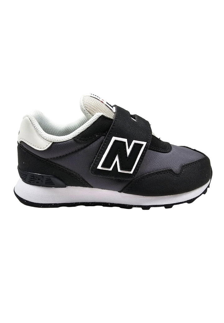Zapato negro y gris para niño