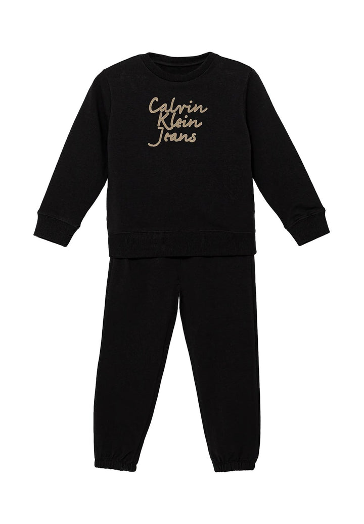 Conjunto negro para recién nacido