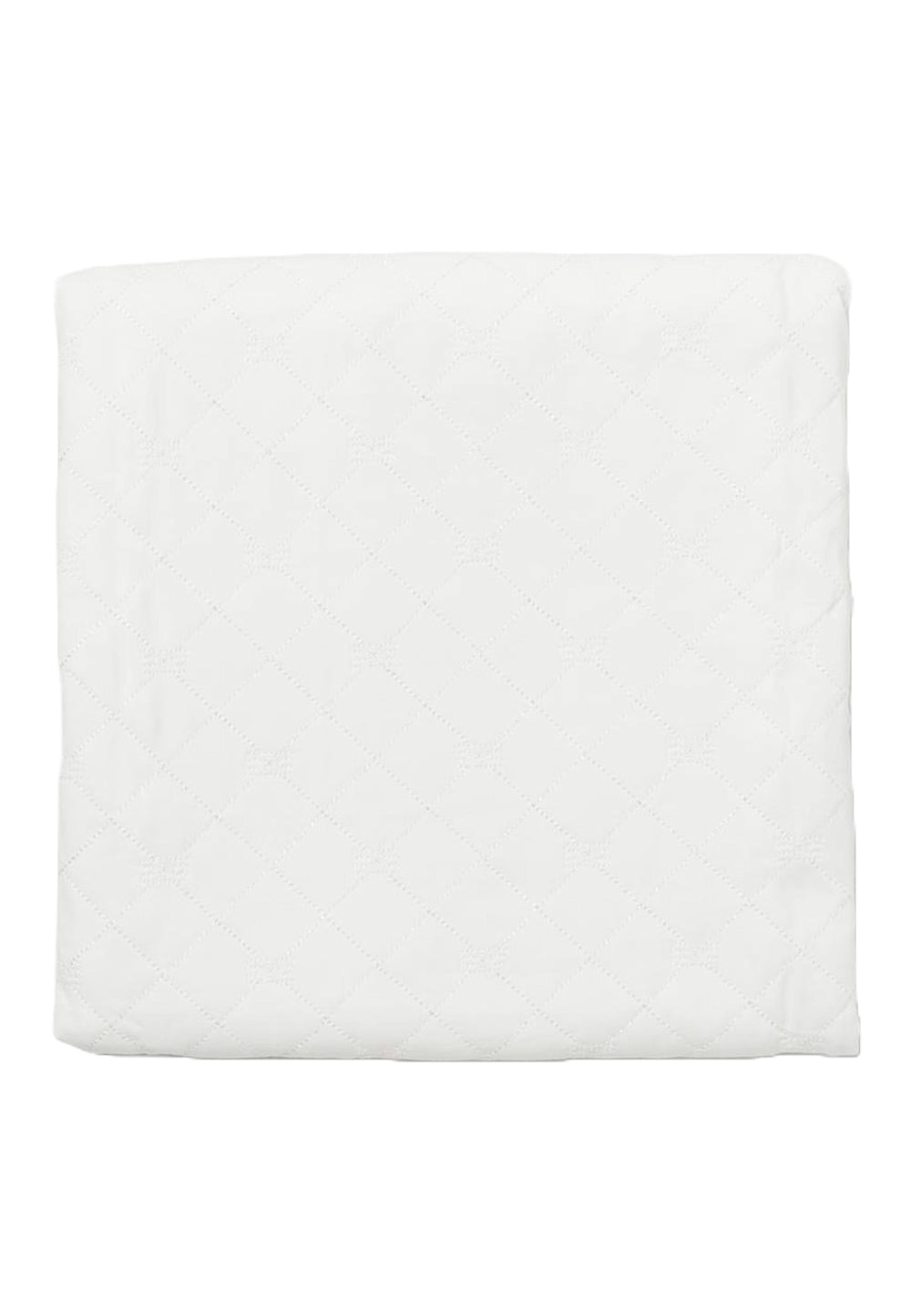 Manta color crema para recién nacida