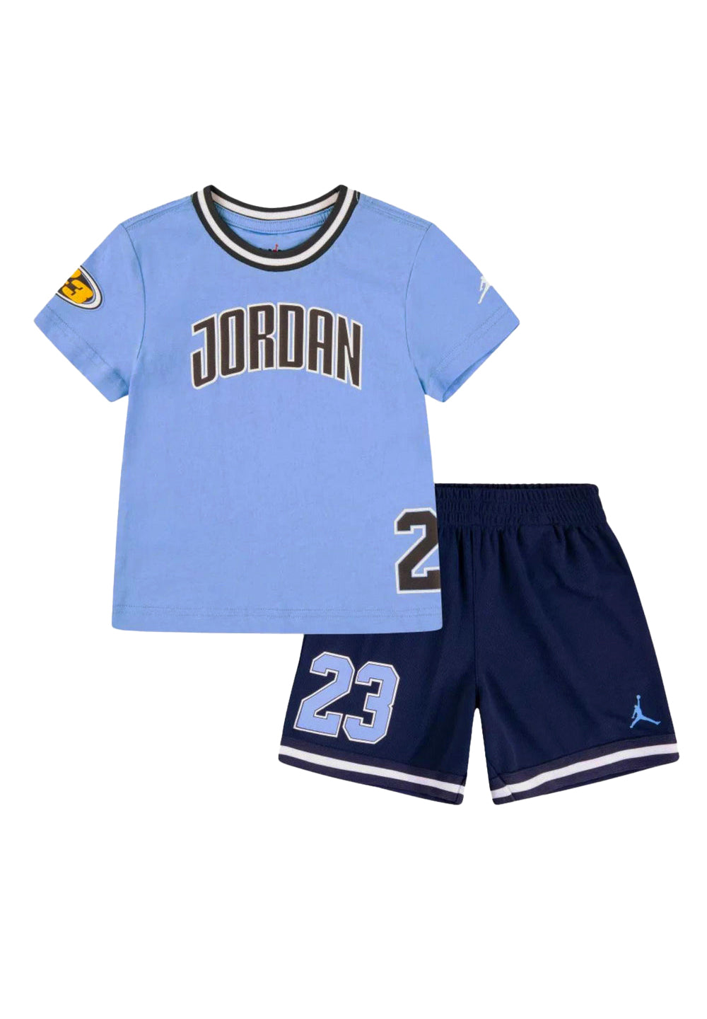 Traje azul para niño